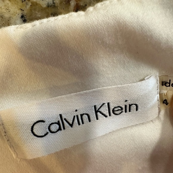 Sold - Picture 3 of 7